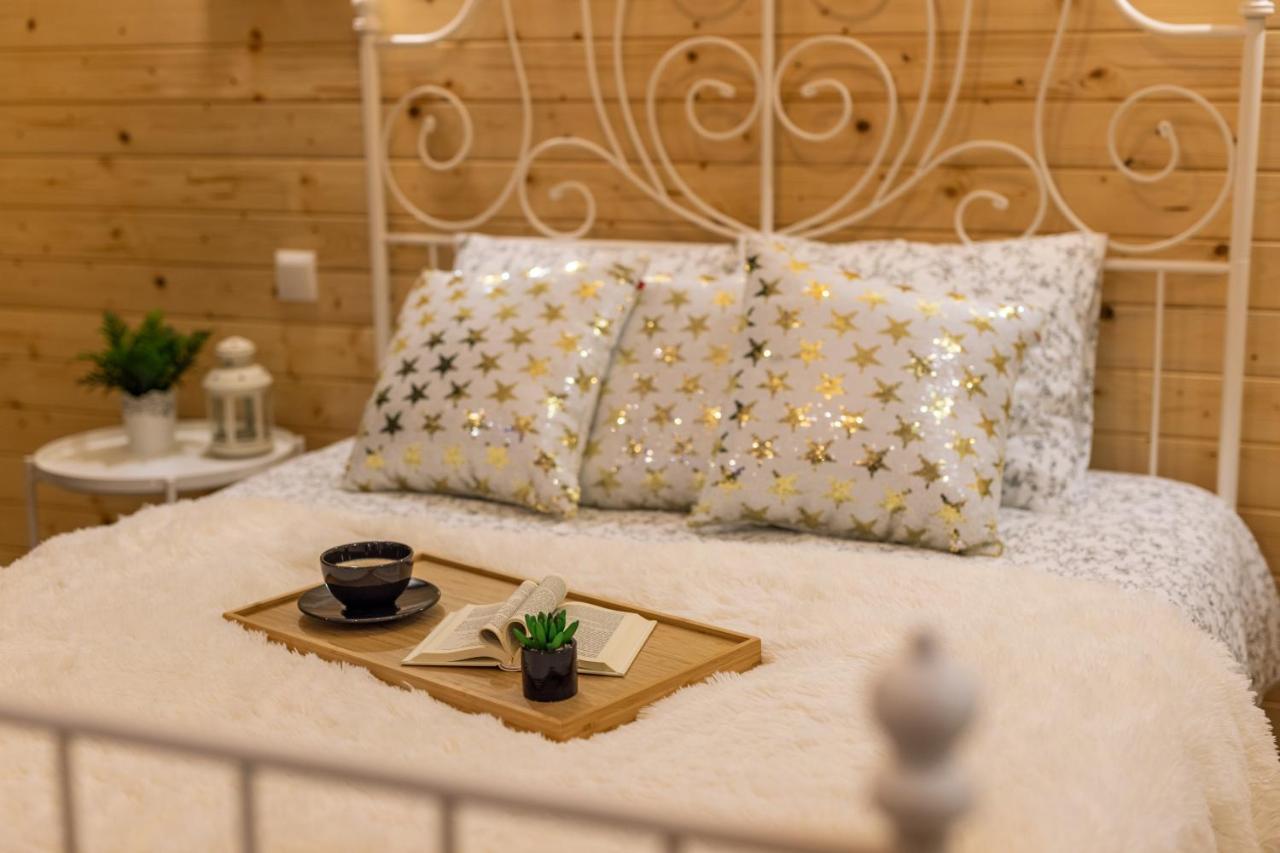Villa Kasztelan Apartamenty Ustrzyki Dolne Bagian luar foto