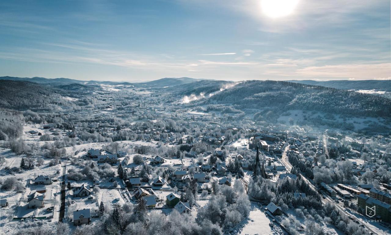 Villa Kasztelan Apartamenty Ustrzyki Dolne Bagian luar foto