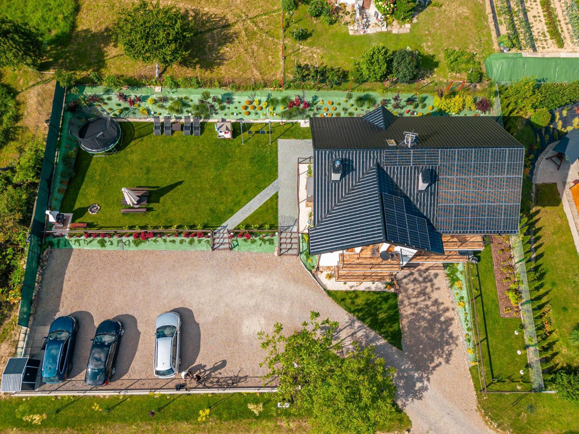 Villa Kasztelan Apartamenty Ustrzyki Dolne Bagian luar foto